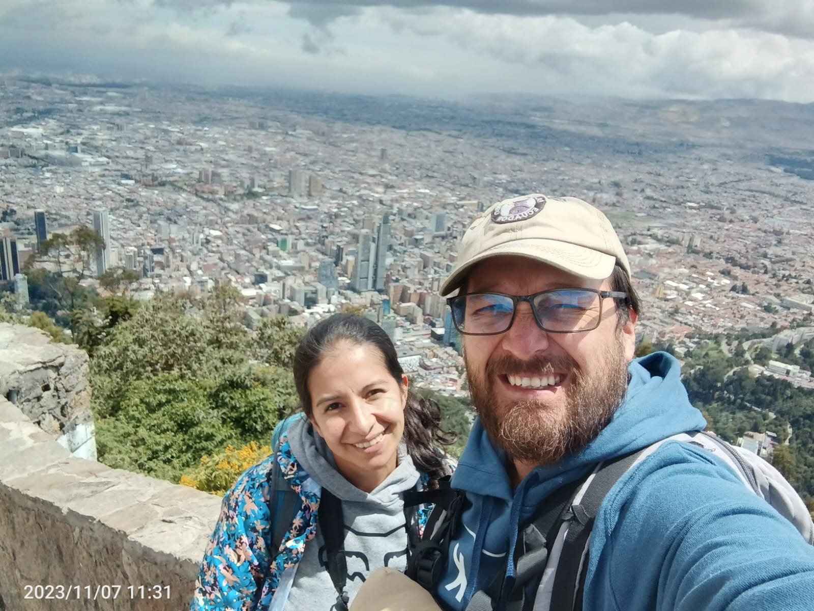 Héctor Cadena y Cristina Ríos. Raíces Profundas Turismo Ecológico y Cultural.