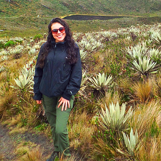 Raíces Profundas Turismo Ecológico y Cultural. Bogotá Región. Recorrido Cultural. Caminata Parque Nacional Natural Chingaza La Diosa del Agua. Karen Cábulo Moreno.